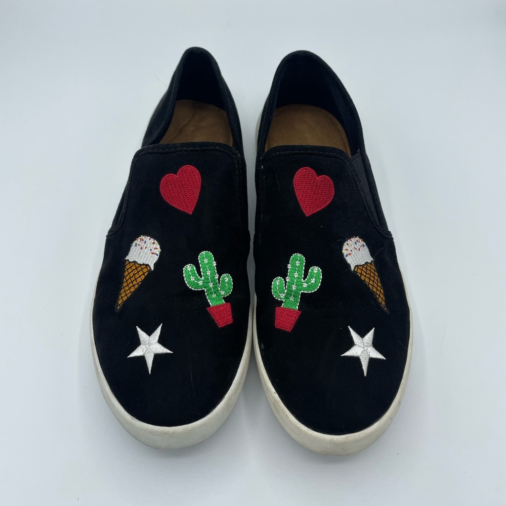 Madden Girl Women's Suede Pull-On